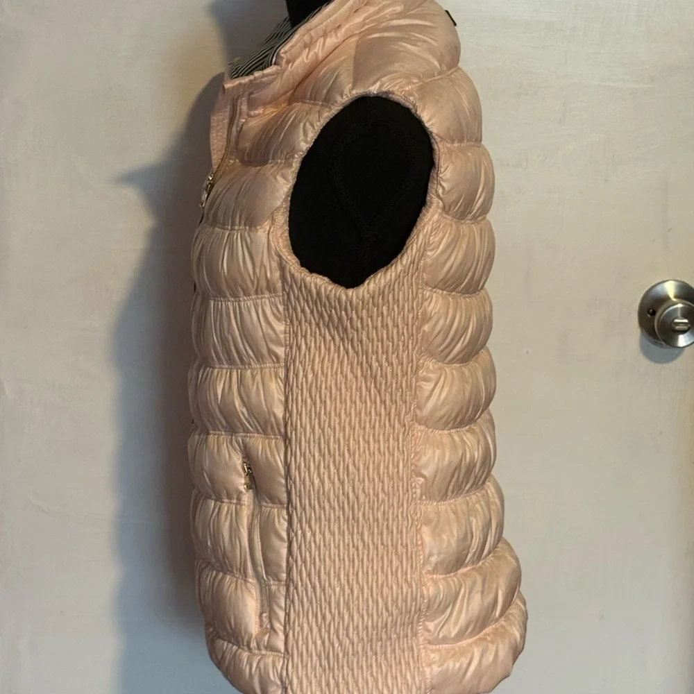 Calvin Klein Light Pink Puffer Vest - Picture 2 of 9
